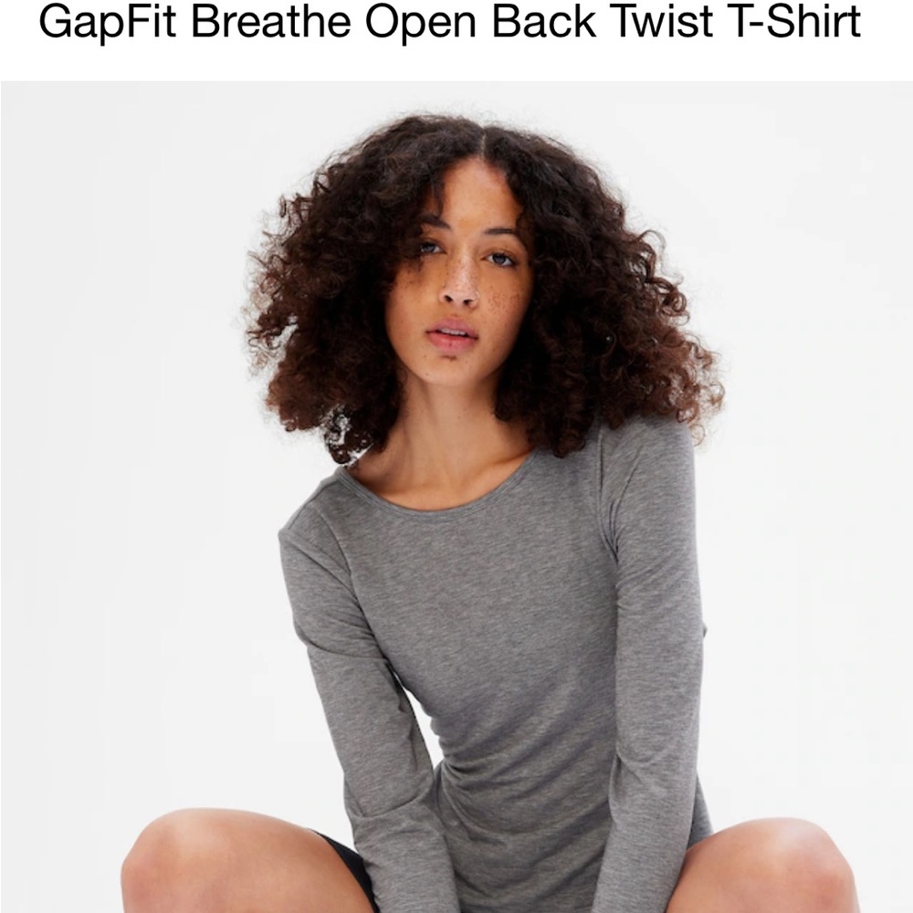 NWT GapFit Breathe Open Back Twist T-Shirt- grey